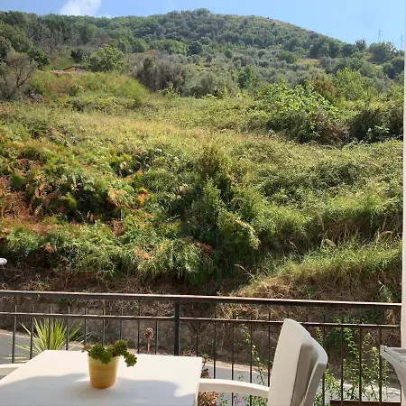 Luna E Stelle לינה וארוחת בוקר 4*