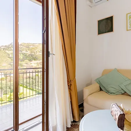 לינה וארוחת בוקר Luna E Stelle