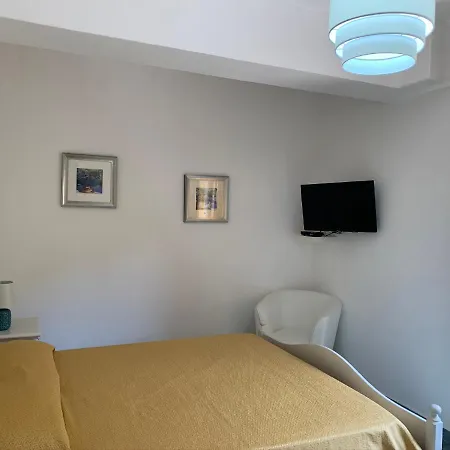 Luna E Stelle Bed & Breakfast 4*